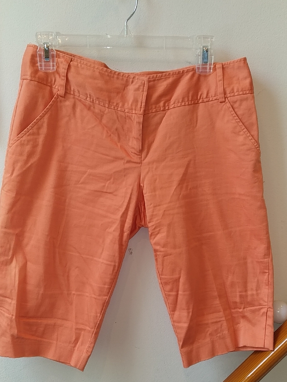 Tracy Evans Coral Capris - Lightweight Bermuda Style